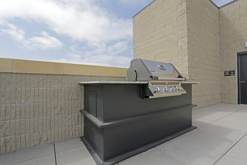 1819 Lofts Image 5