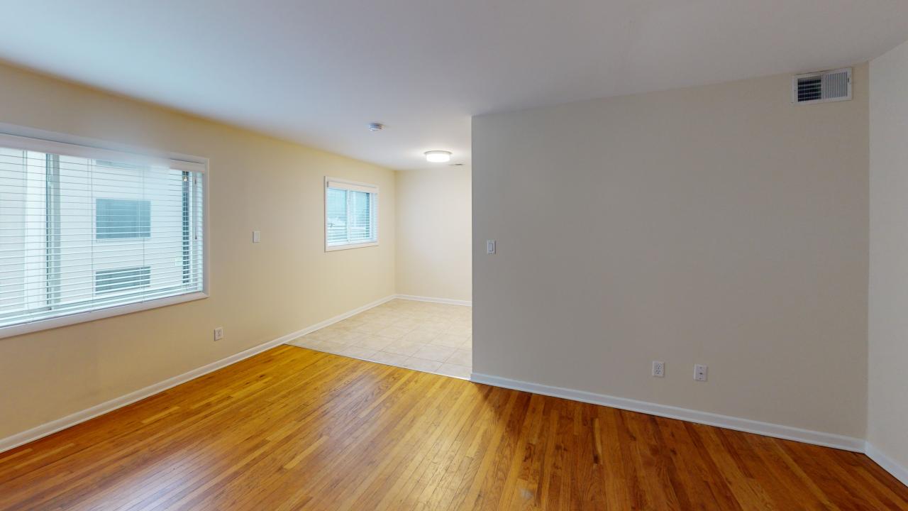 Broad Ripple Flats Image 3