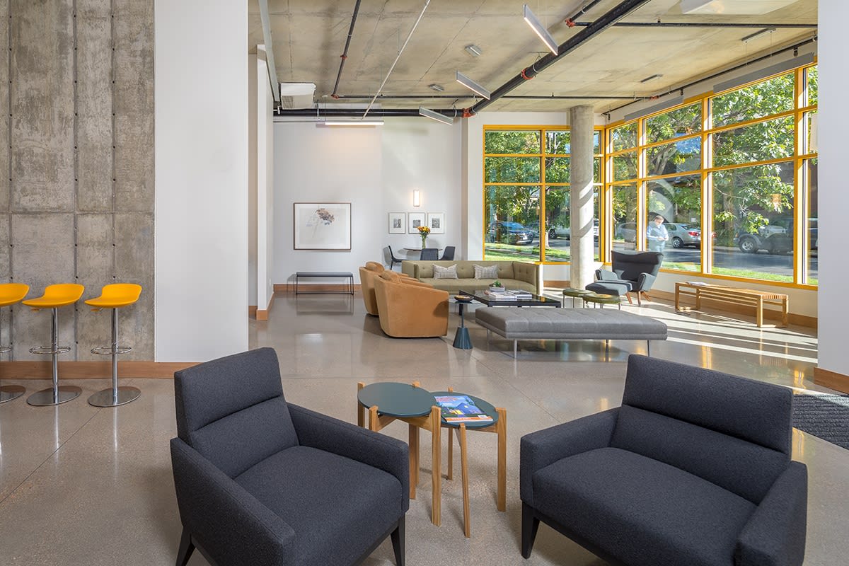 Studio 135 Image 16