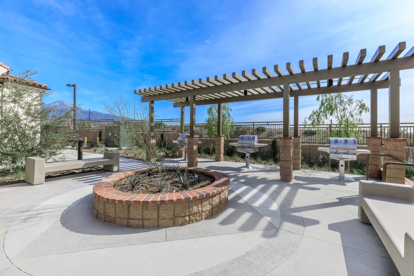 Arrow Vista Village Image 37