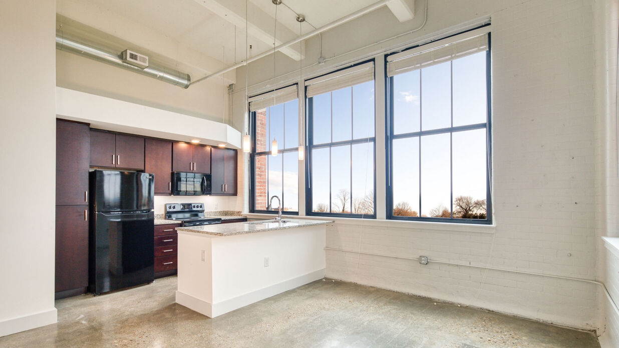 Petersburg ArtistSpace Lofts Image 1