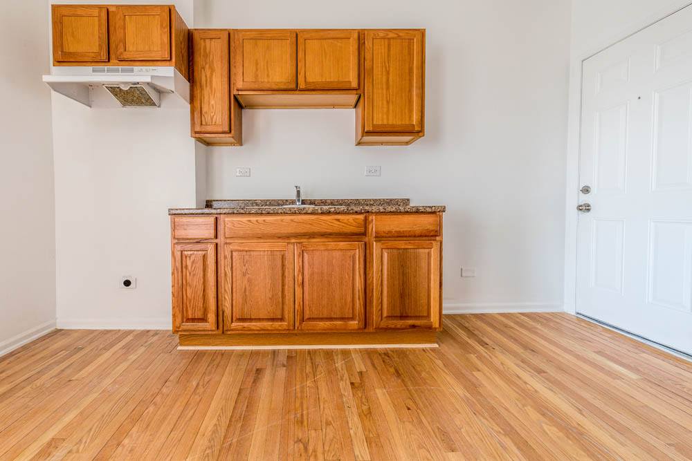 705 S Lawndale Ave Image 3