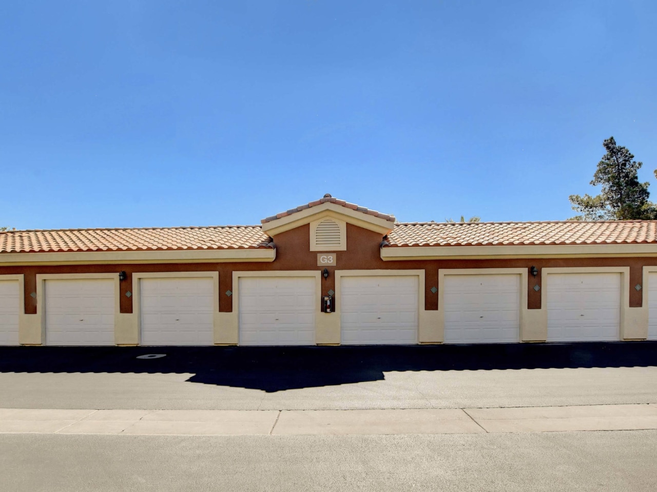 Coronado Bay Club Condo-Apartment Homes Image 17