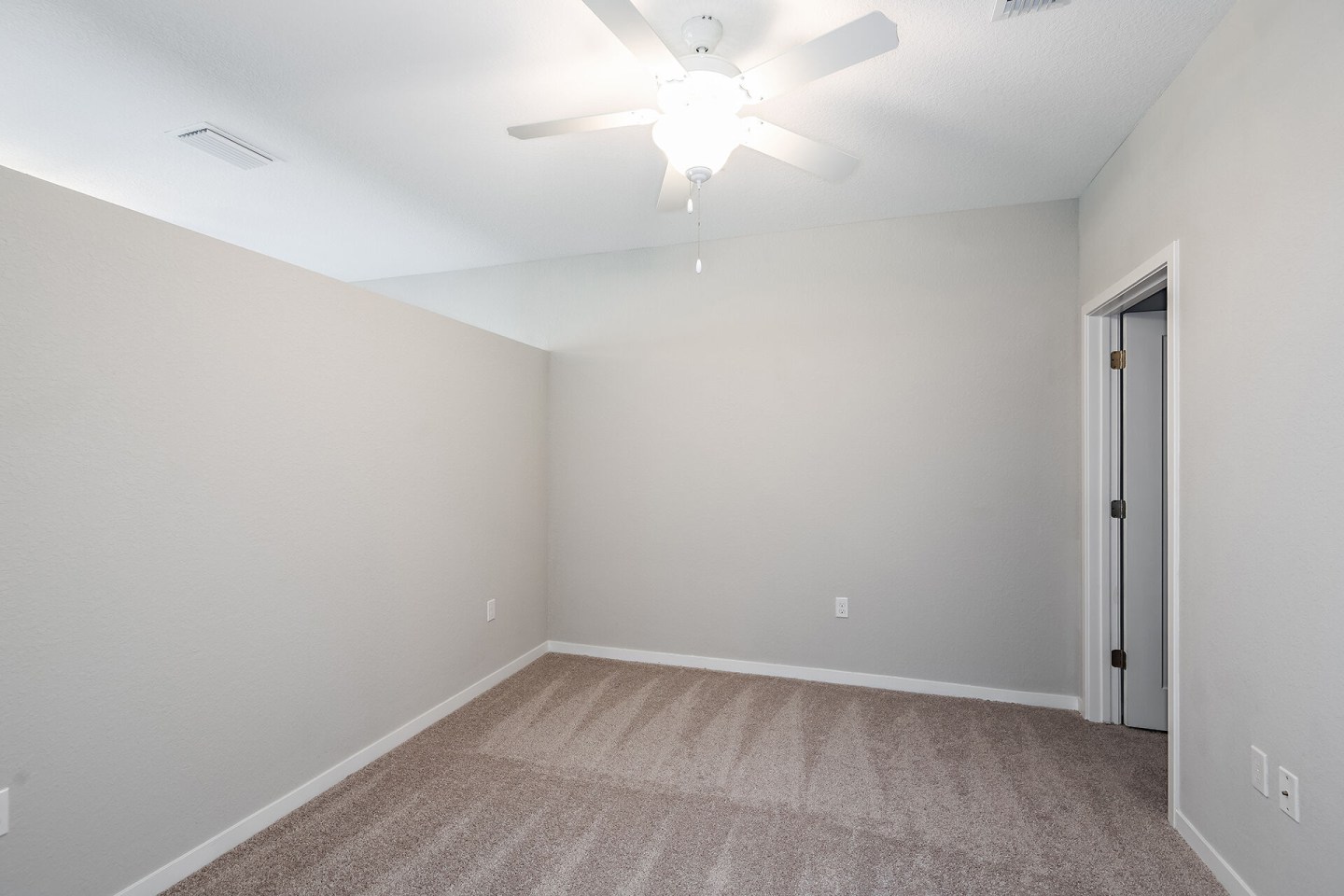 Parkside at Avalon Park Image 43