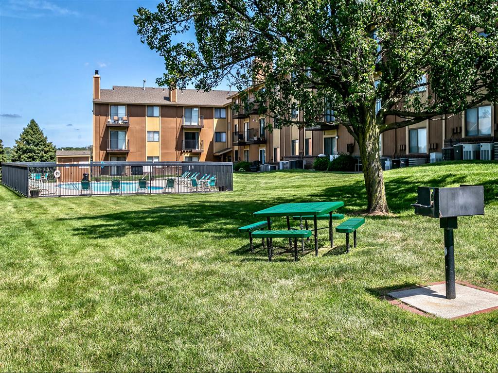 Fox Ridge Apartments Image 5