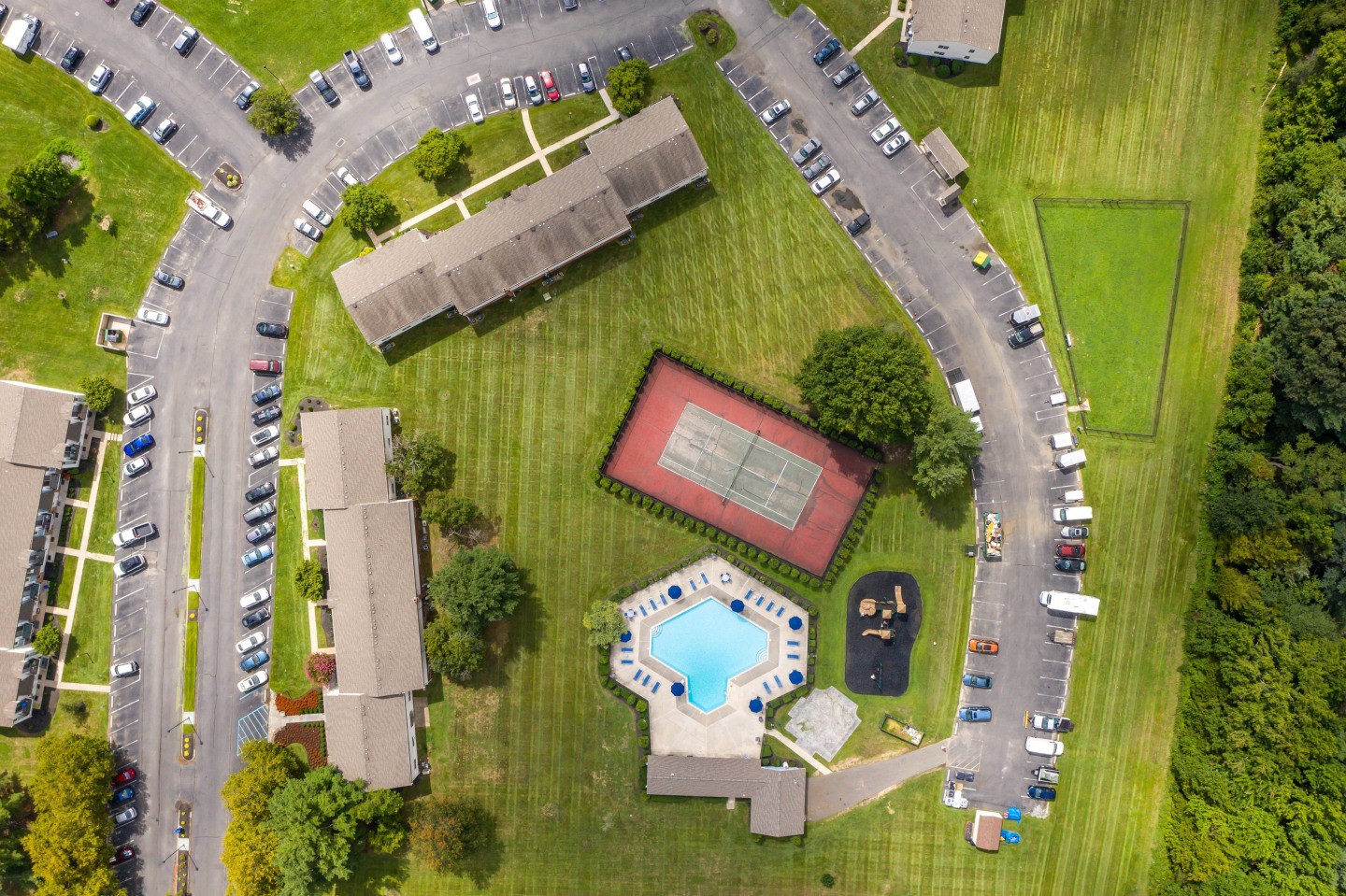 Heather Ridge Apartments Image 2