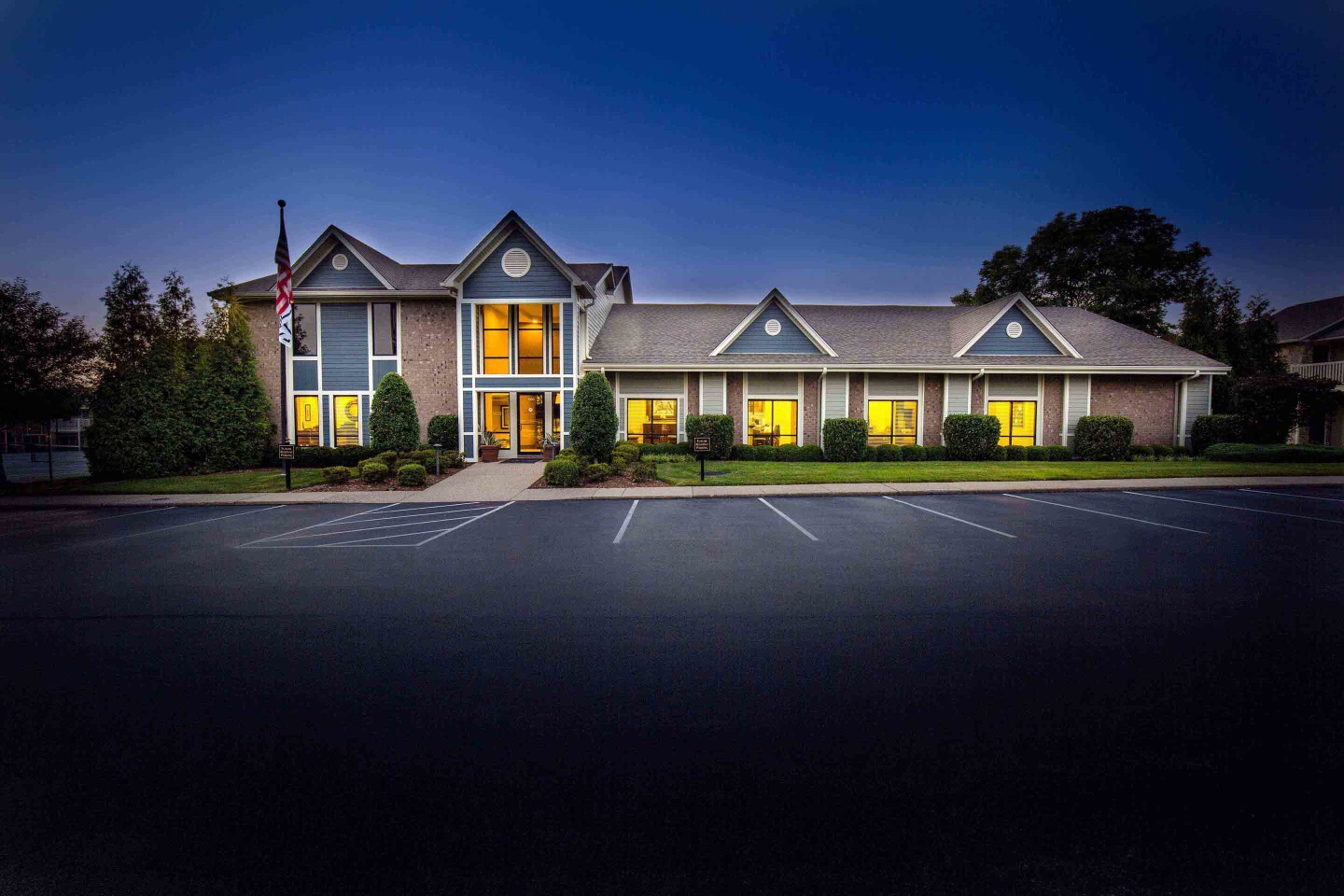 Plainview Apartments Image 14