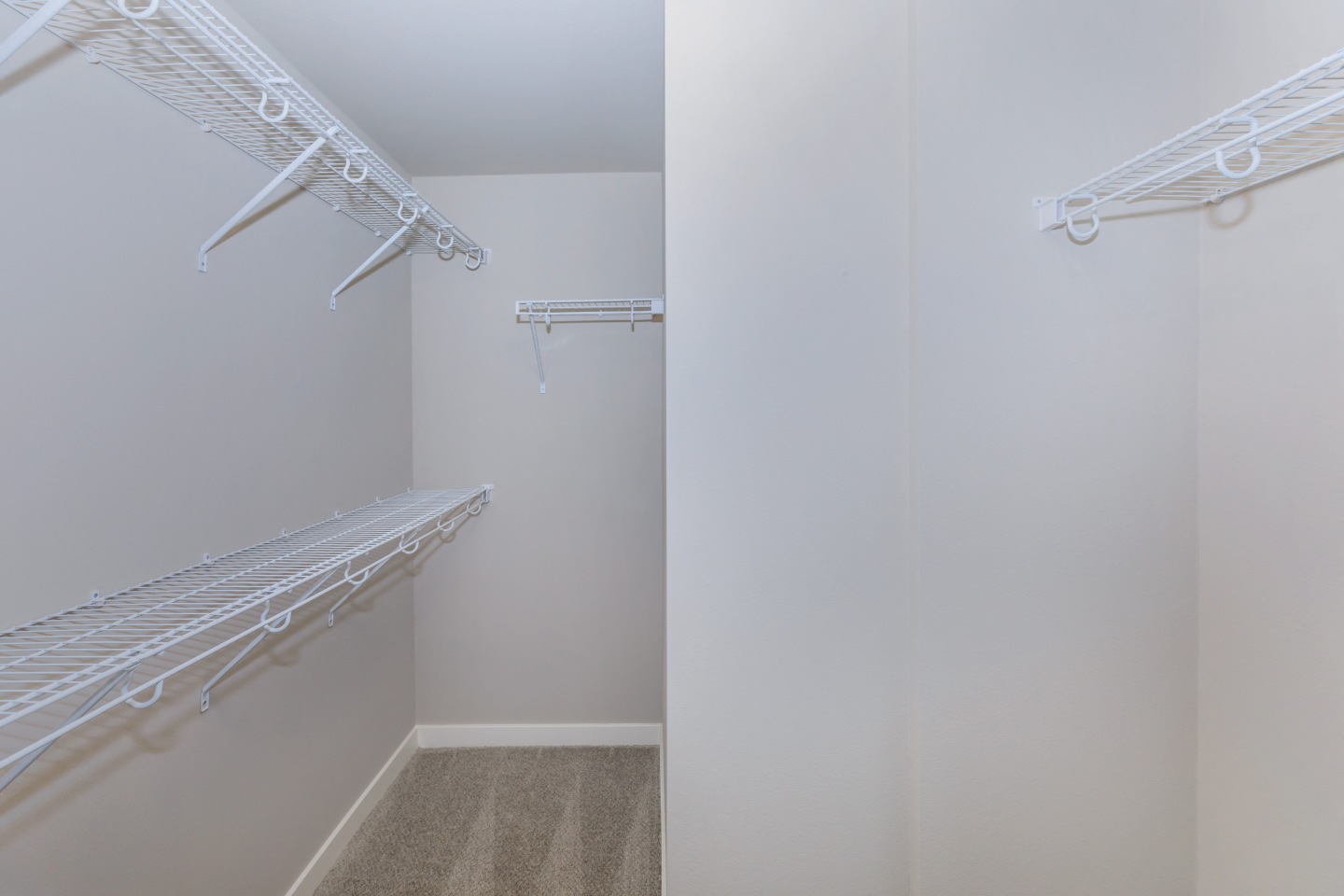 Los Alamitos Luxury Apartments Image 1