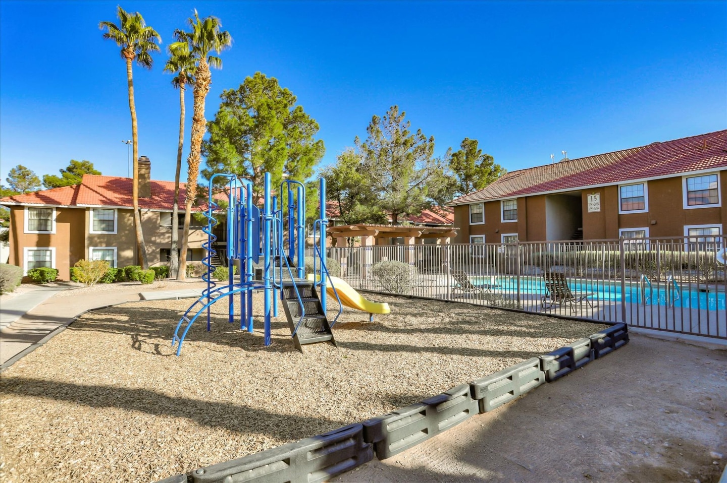 Summer Entrada Apartments Image 24