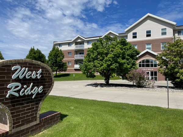 West Ridge Apartments Image 1