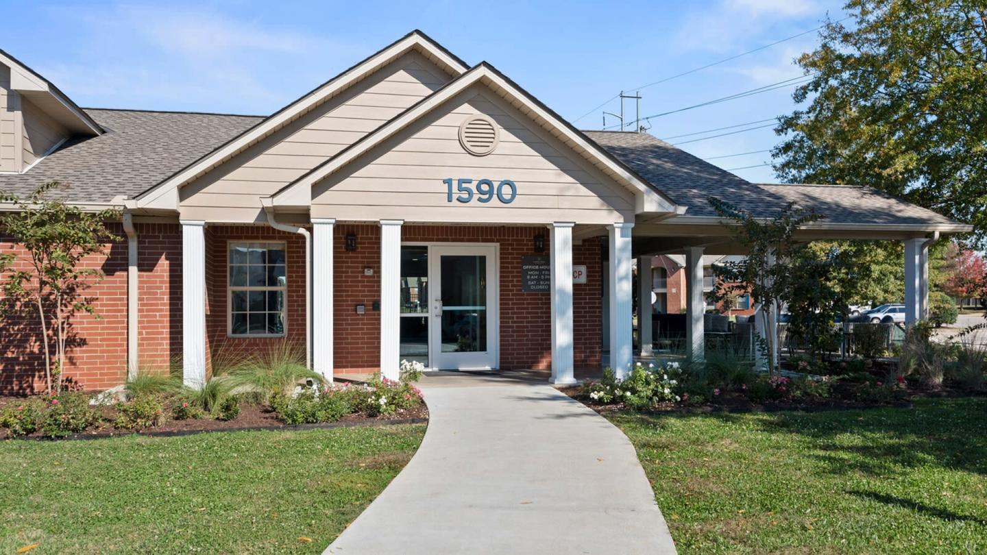 Affordable Housing - Chapel Ridge of Gallatin Image 5