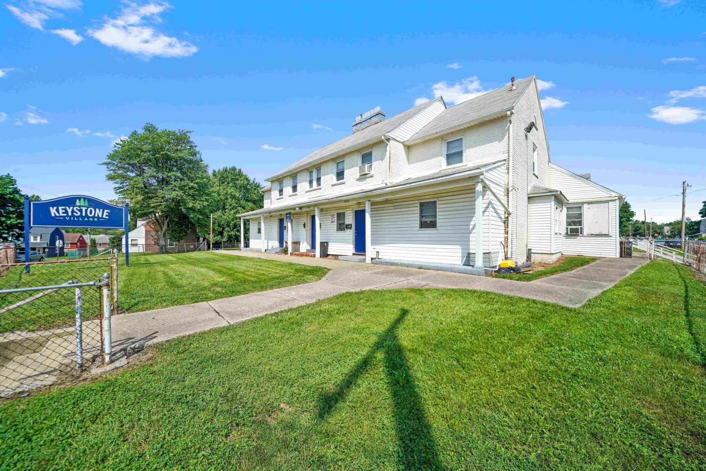 Keystone Village Apartments Image 2