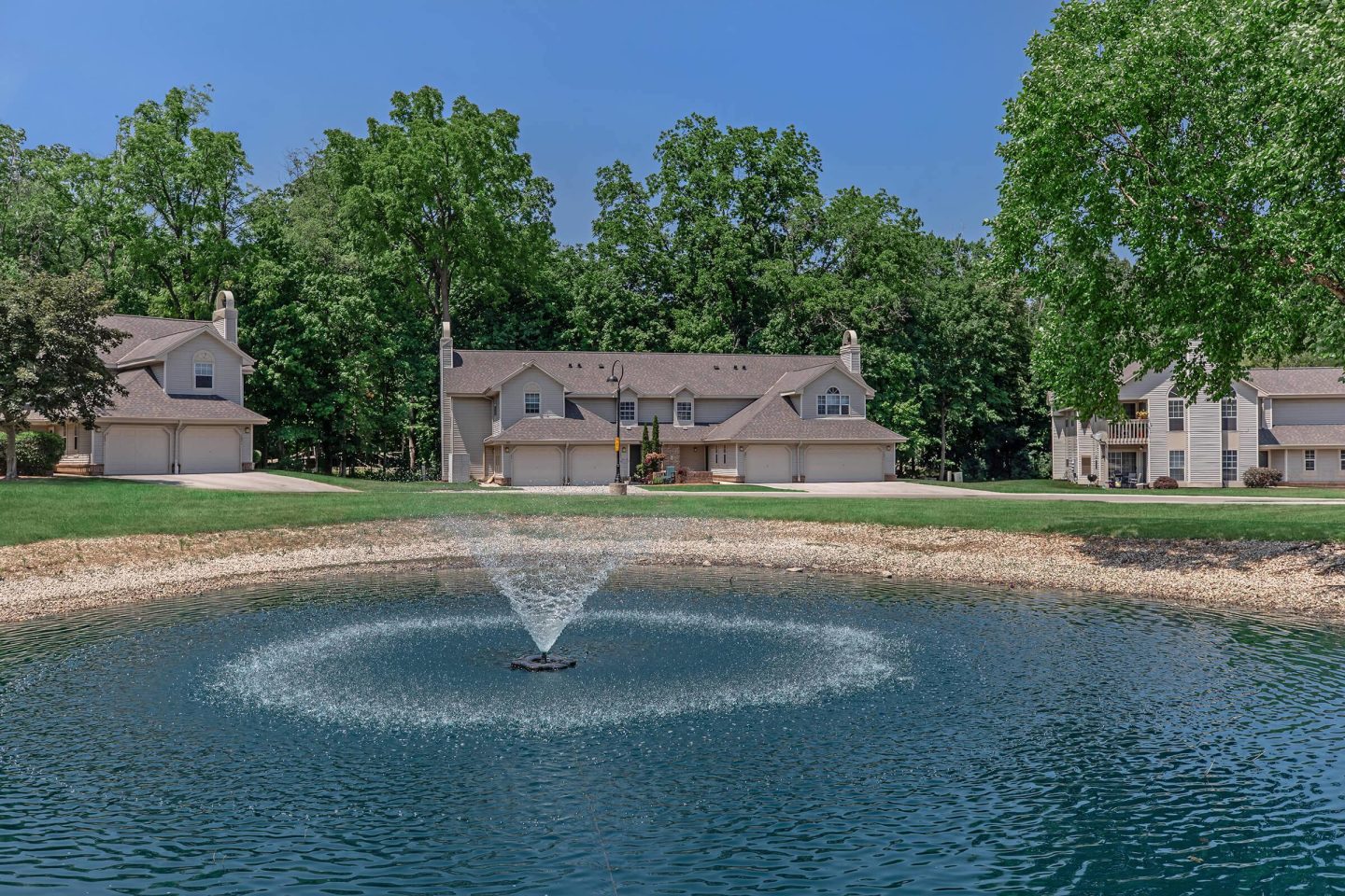 Woodlands of Brookfield Image 11