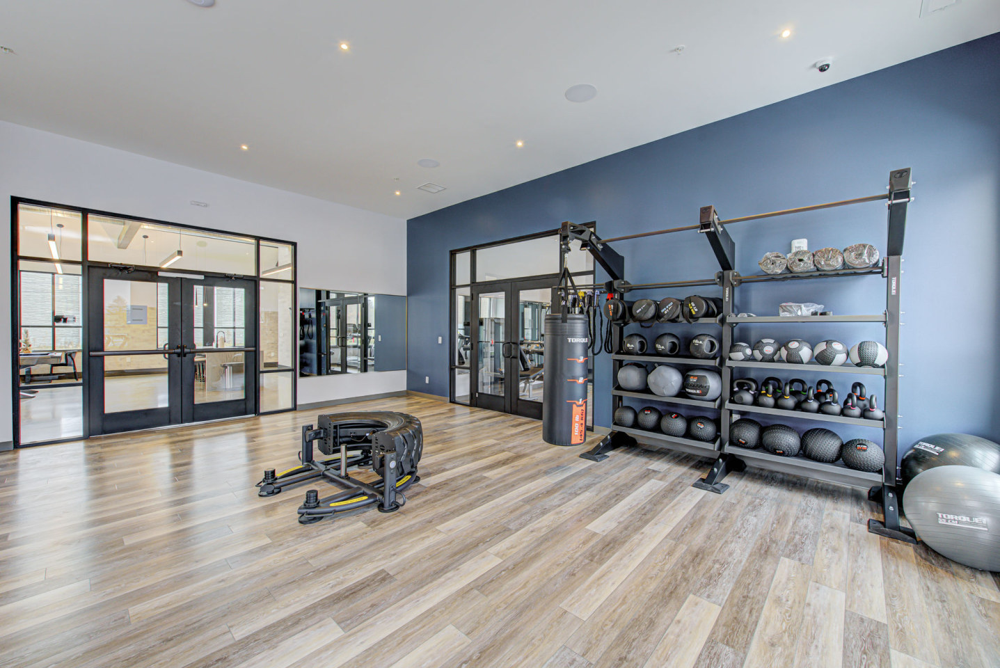 Pullman Pointe Image 22