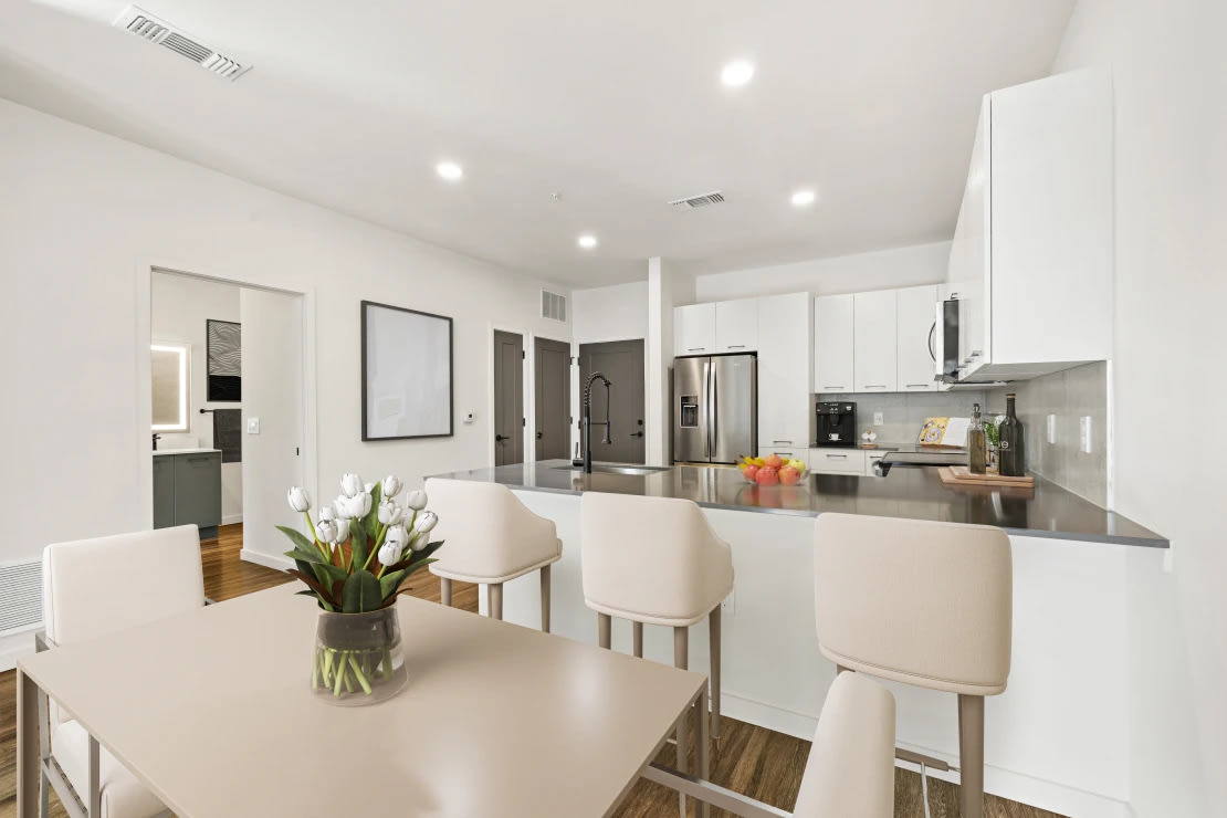 Azalea Luxury Apartments Image 39