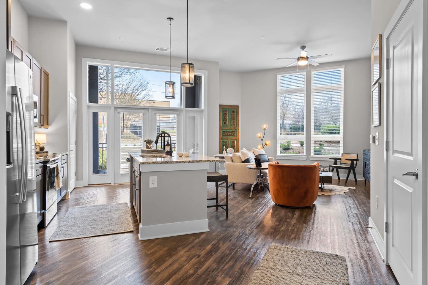 408 Jackson Image 15