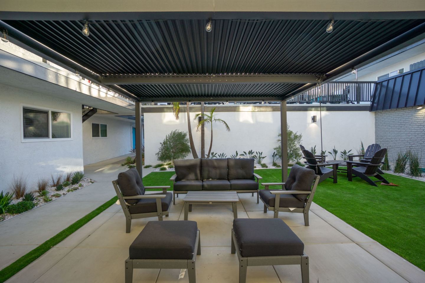 Ocean Breeze Terrace Image 41