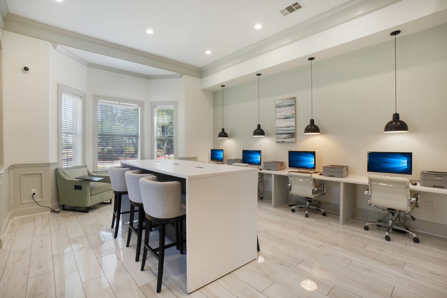 Creekside 121 Image 17