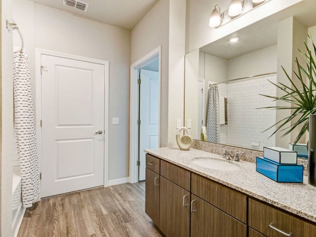 Aqua Palm Bay Image 11