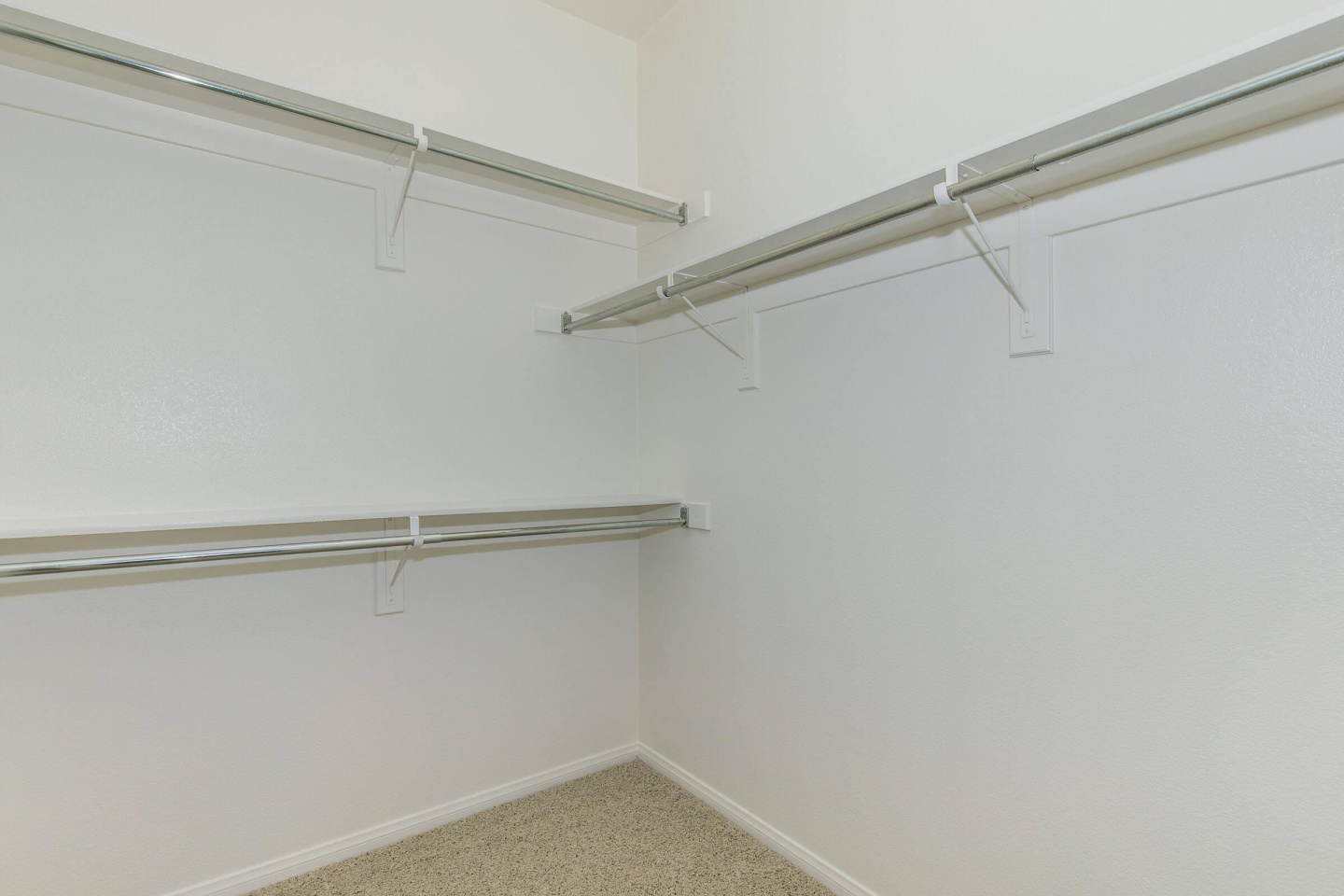 Meadow Square Apartment Homes - Affordable Housing Image 5