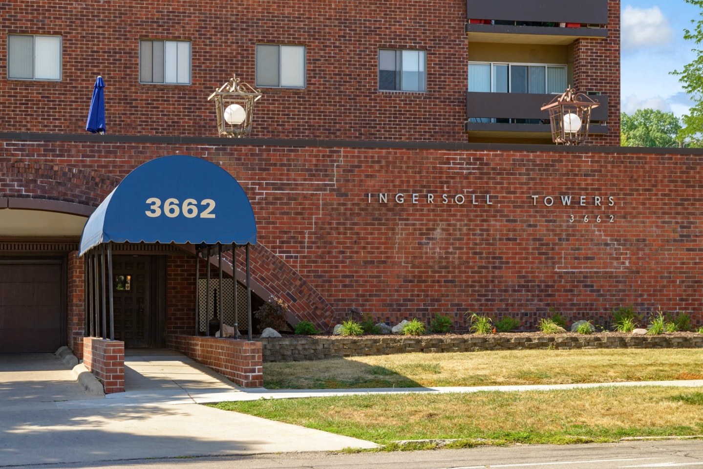 Ingersoll Towers Image 2