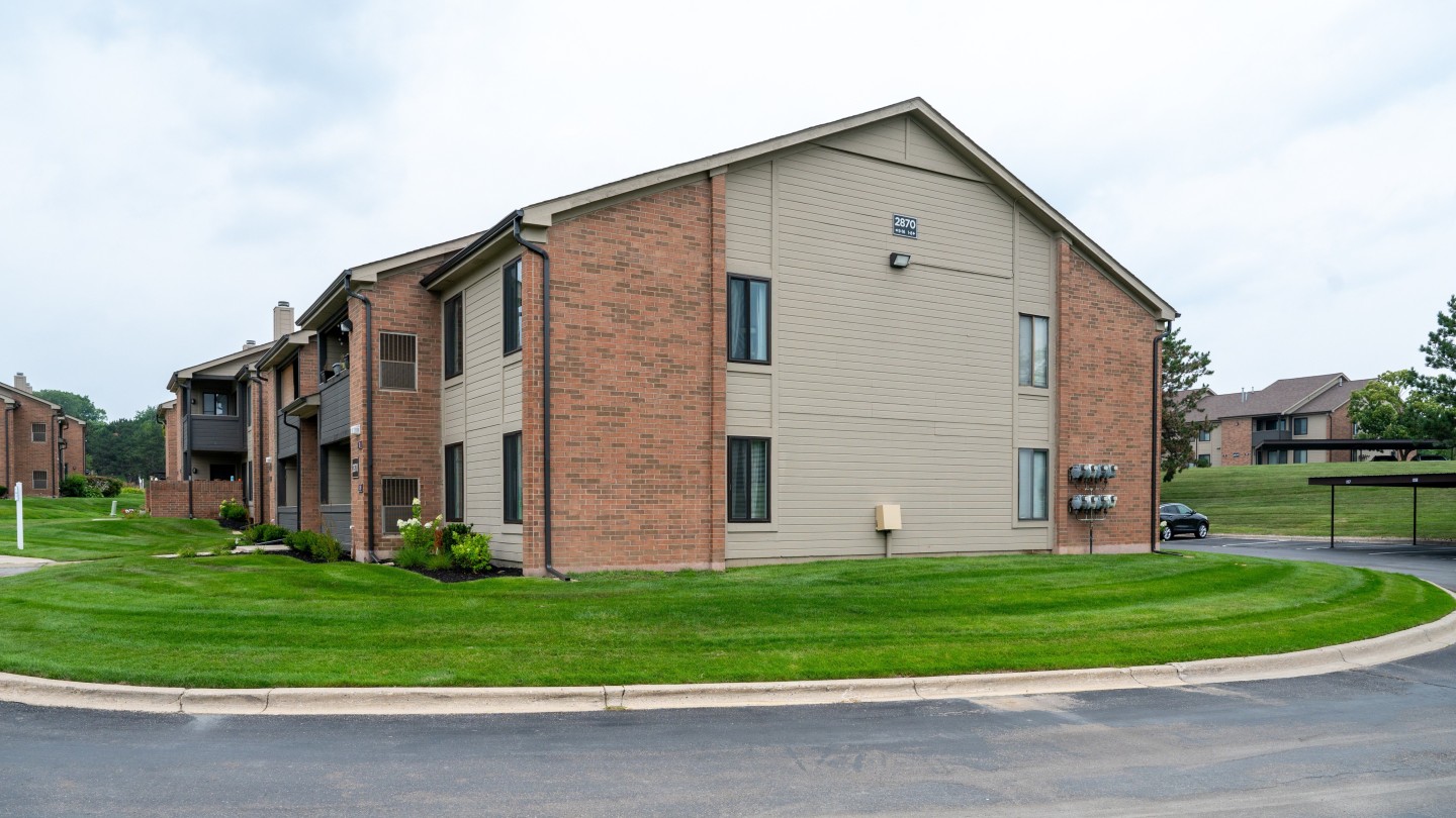 Pine Ridge Apartments Image 30