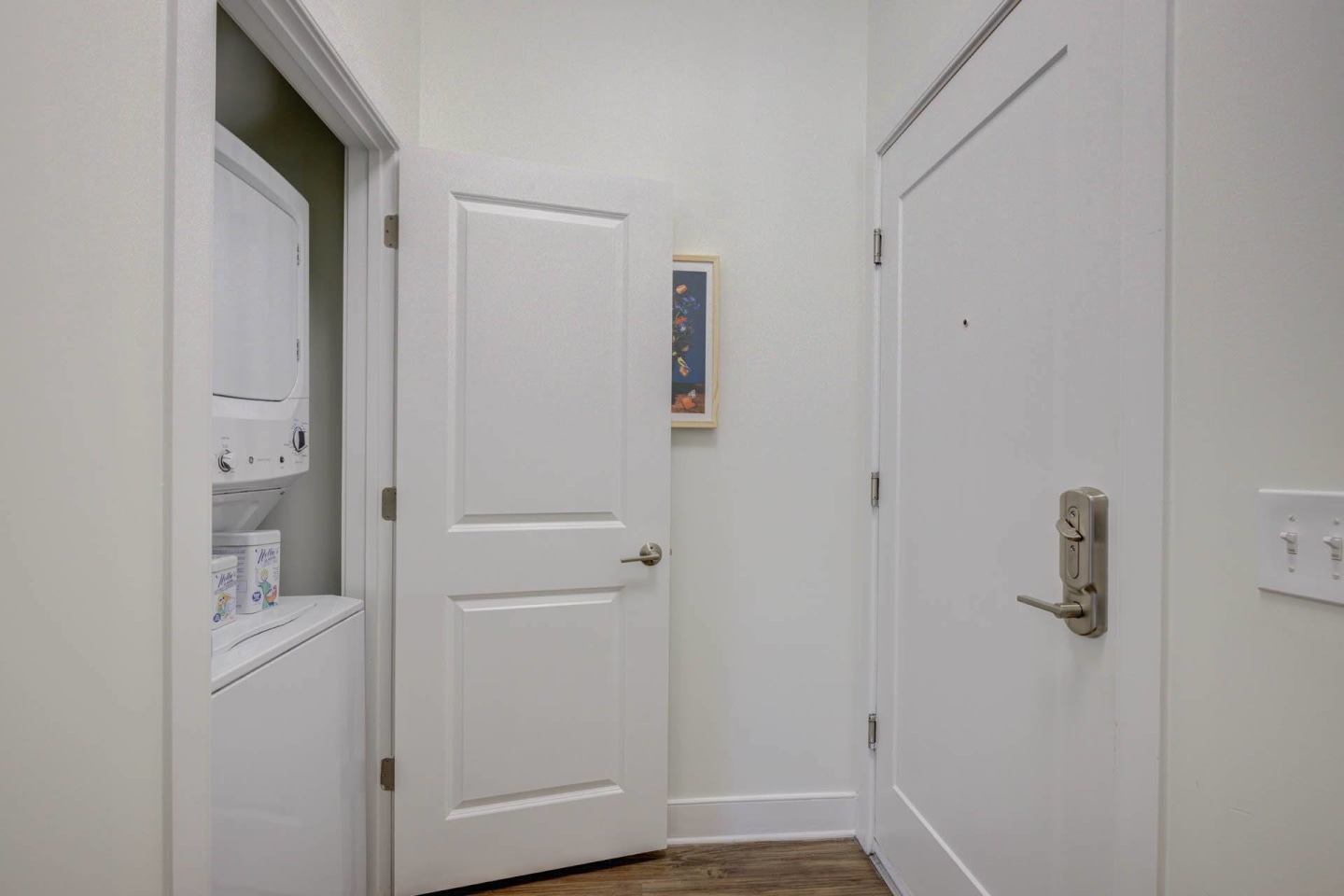 The Lincoln Apartments Image 38