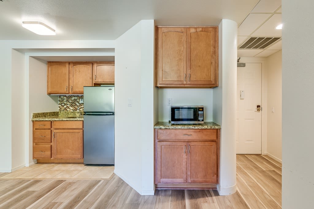 Senior Housing - Legacy Hills at Poway Image 2