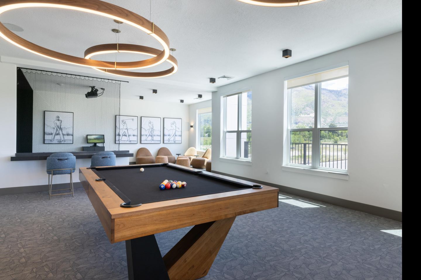 Grandeur at Holladay Hills Image 10