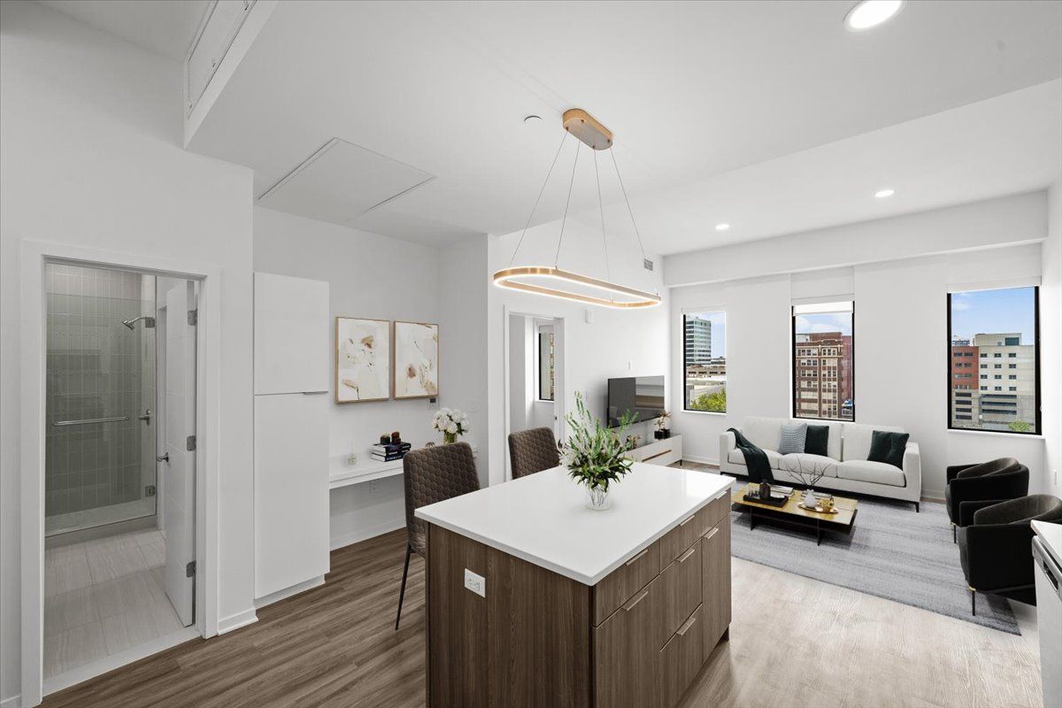 Sky on Main Luxury Apartments Image 73