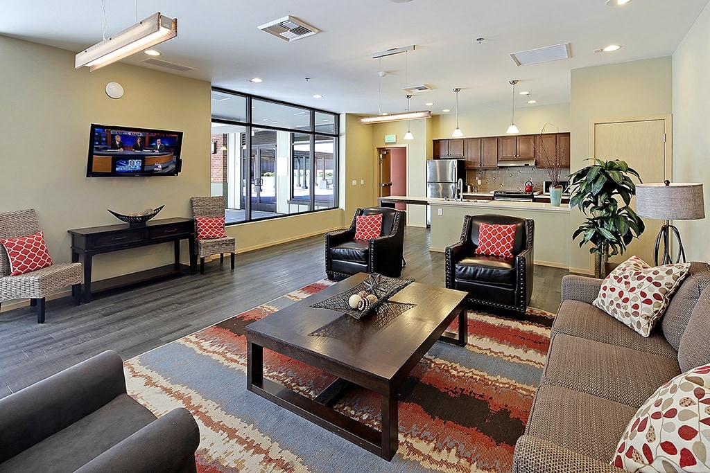 Arbor Village Image 6
