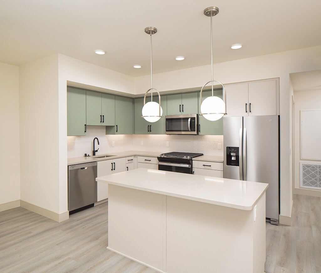 Rivair Apartment Homes Image 6