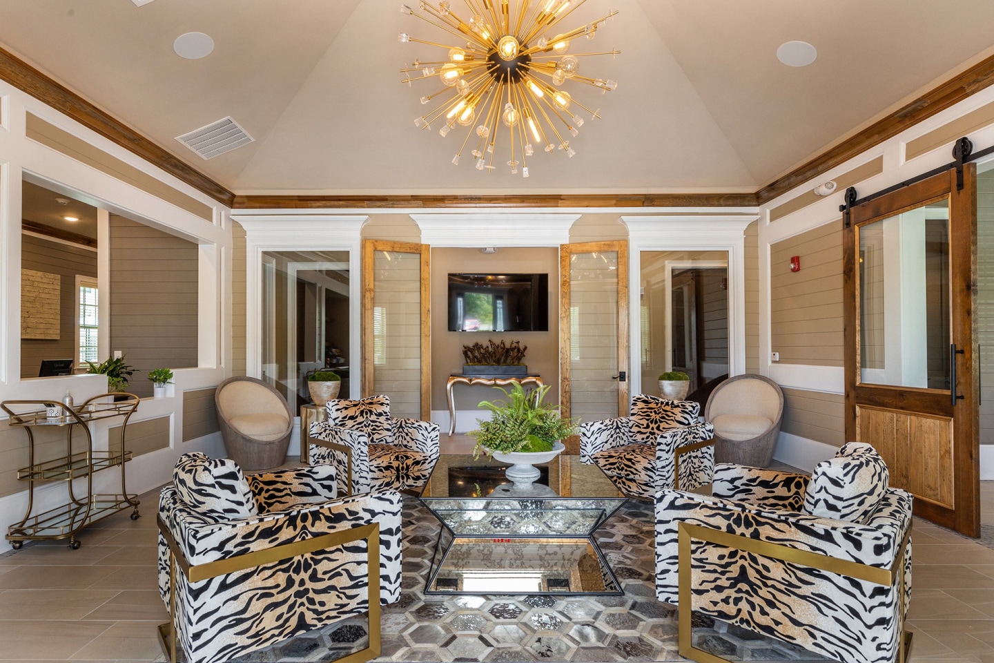 The Palm Bay Grand Apartments Image 13