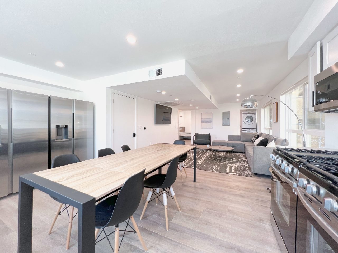 1366 W 35th Street - Co-Living Image 3