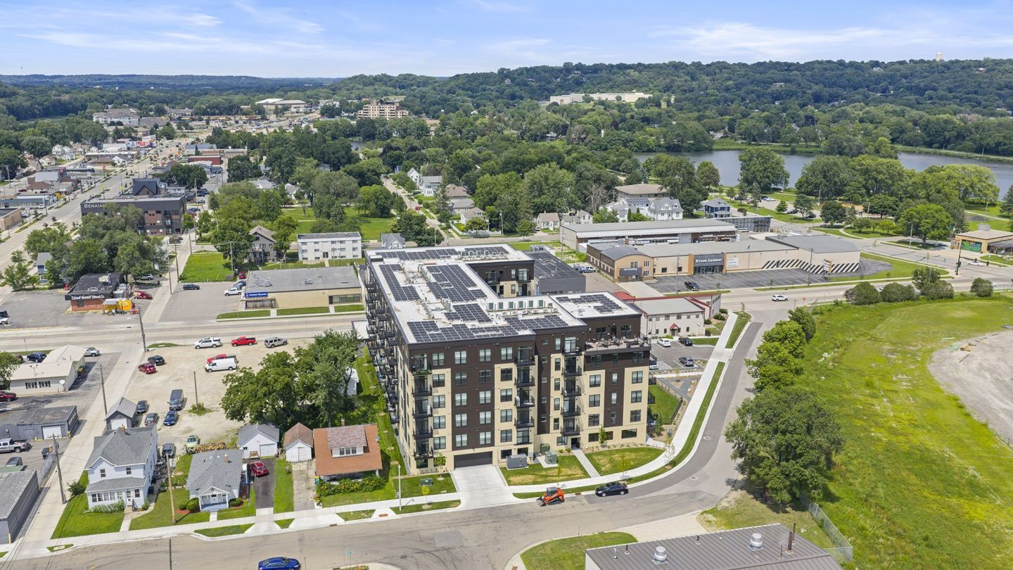 Silver Lake Crossing Image 15