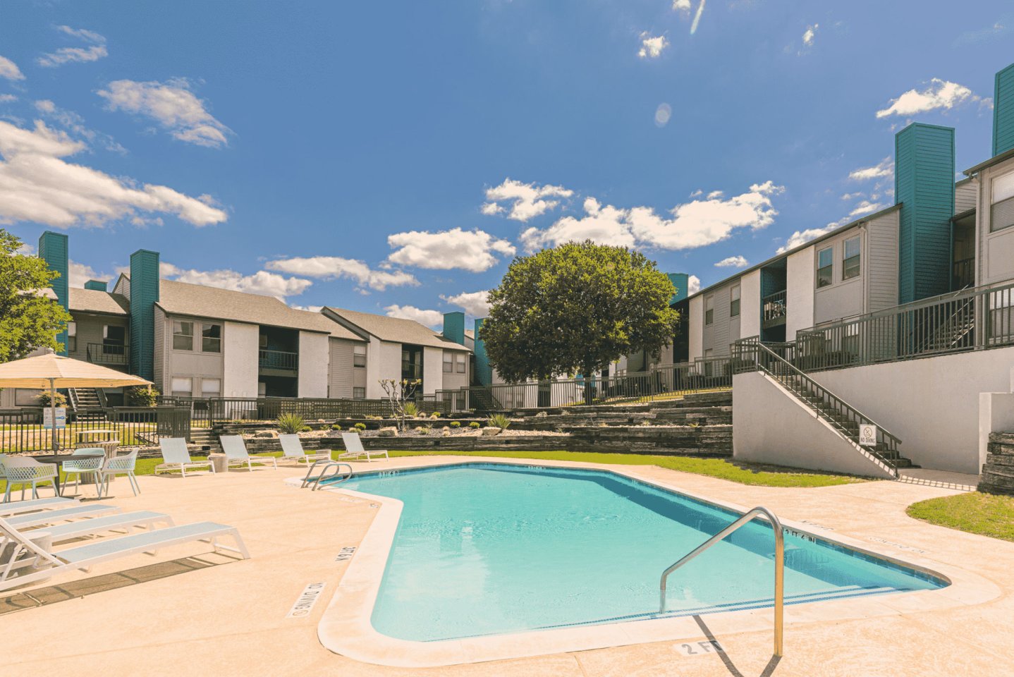 Creekside Apartment Homes Image 2