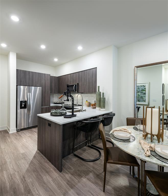 Kinley West LA Image 1