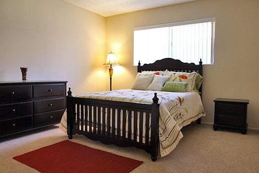Pinewood Villas Apartments Image 4
