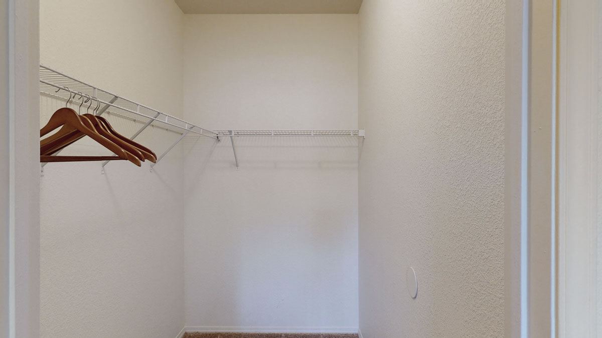 Arezzo Apartment Homes Image 11