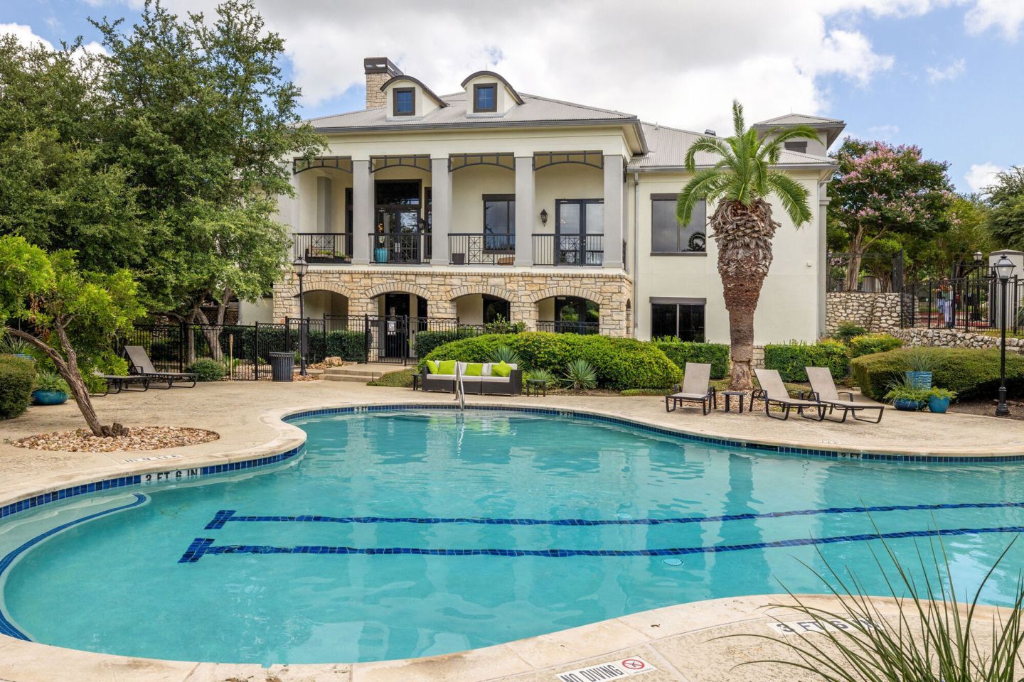 Lantana Hills Image 22