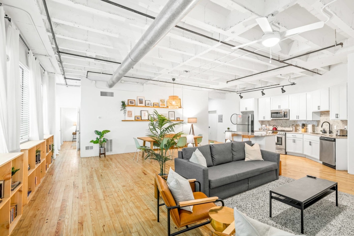 900 Peachtree Image 17