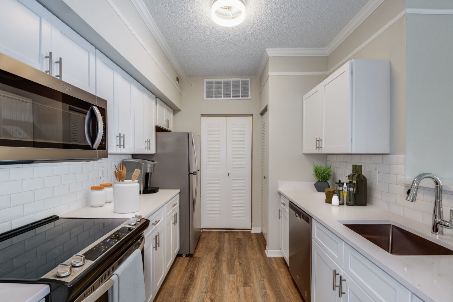 Ashlar Apartment Homes Image 3