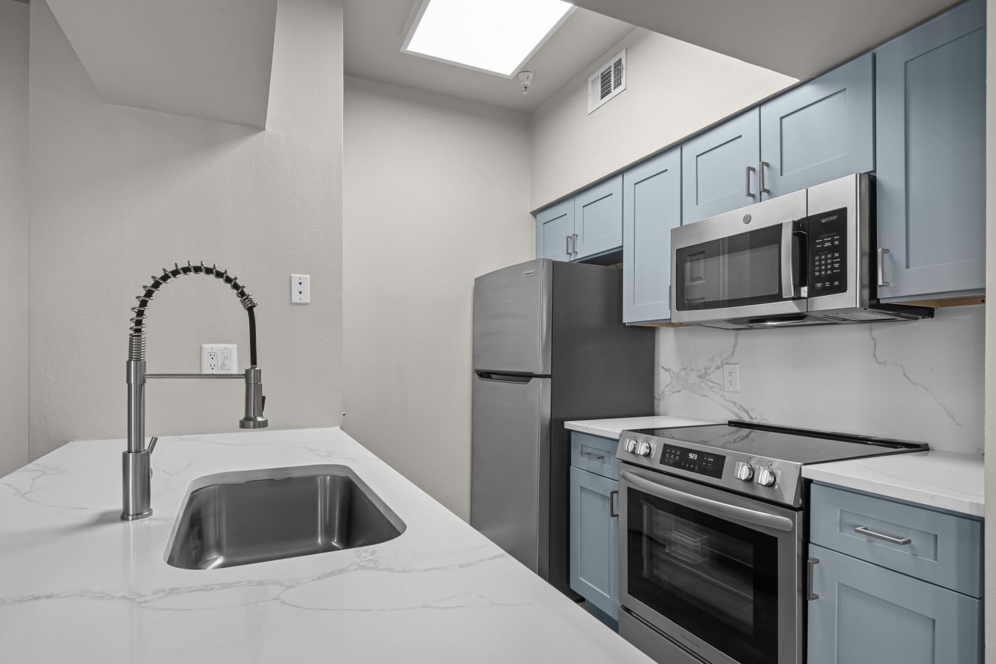 Larkin Apartment Homes Image 50