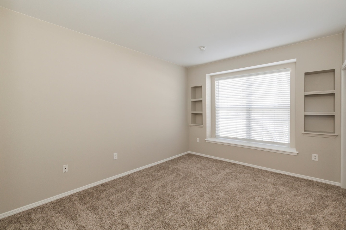 RidgePointe at Gleneagle Image 7