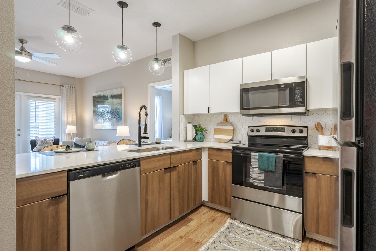 The Enclave at Tranquility Lake Apartments Image 4