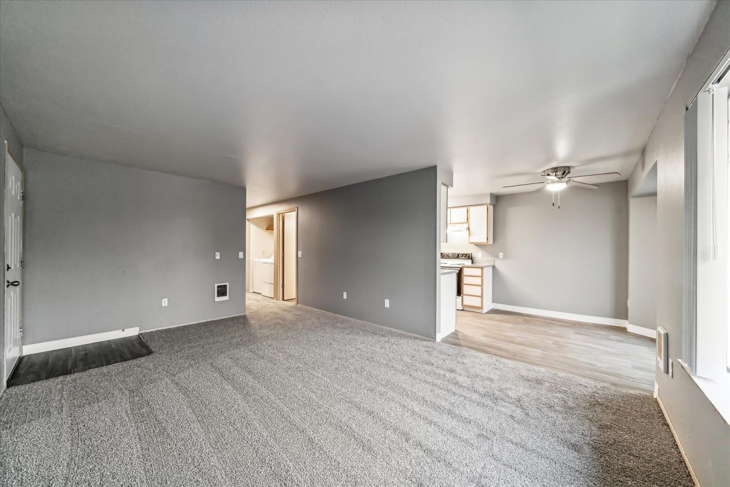 Oak Park Village Apartments Image 11