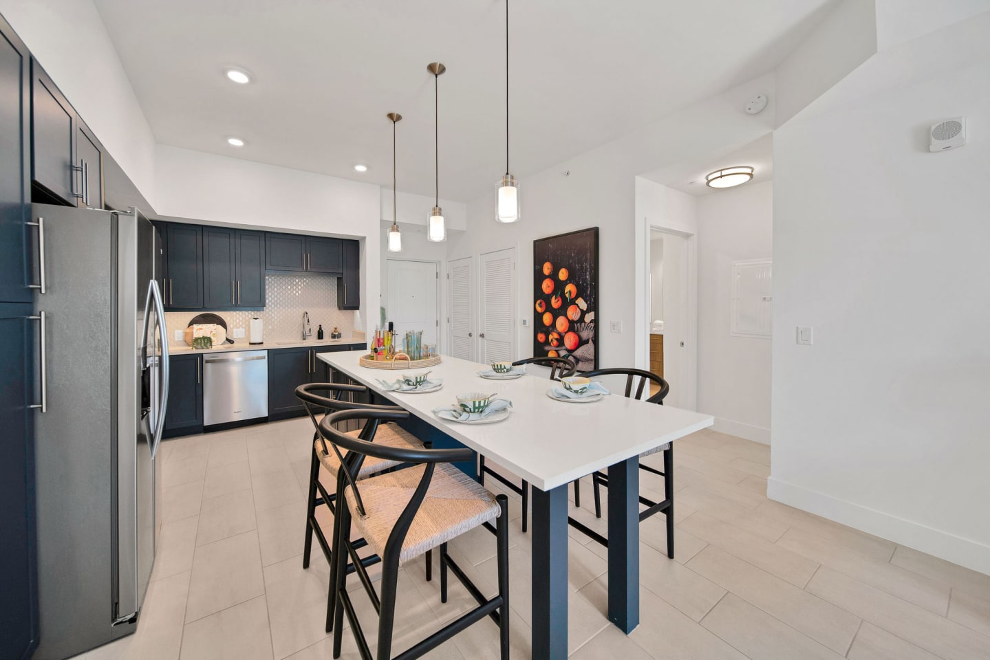 Vesada Luxury Apartment Homes Image 3