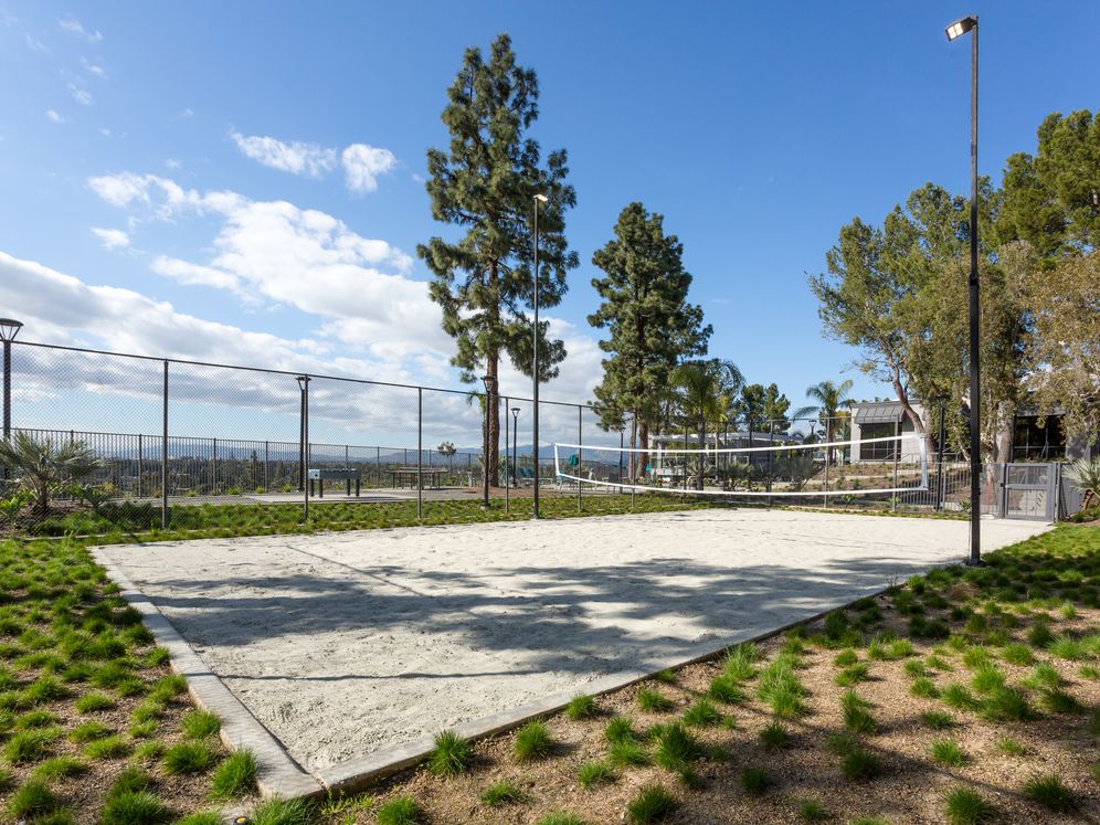 AVA Toluca Hills Image 38