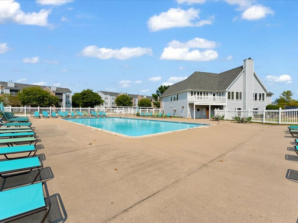 Central Park Apartments Image 31