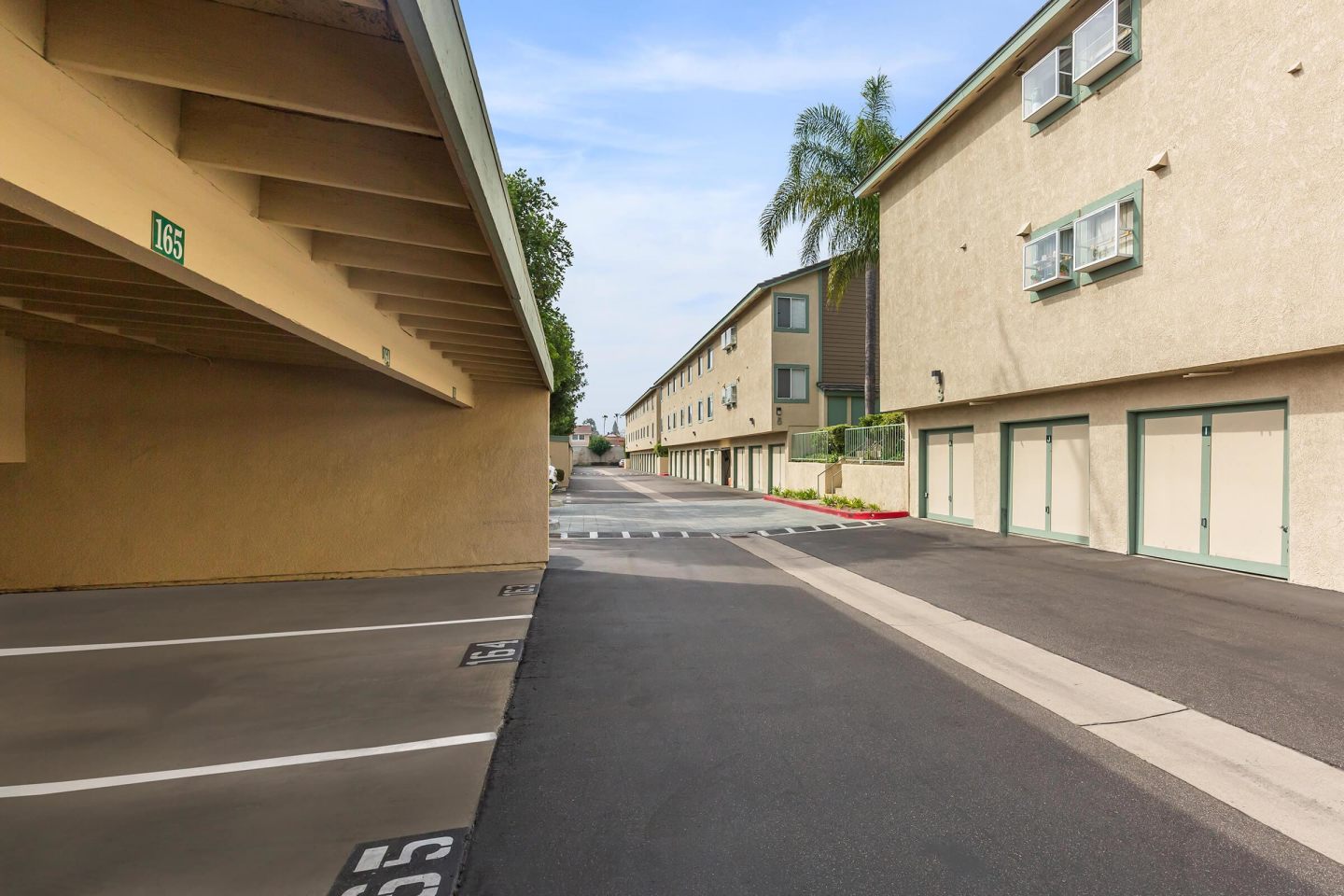 Windrose Apartments Image 8